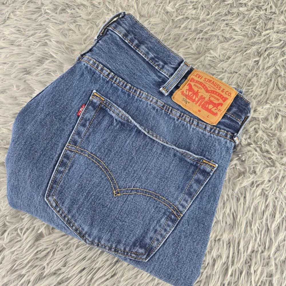 Levis Mens 40x36 Blue 501 Original‎ Fit Straight Leg Button Fly Jeans 11501-0194